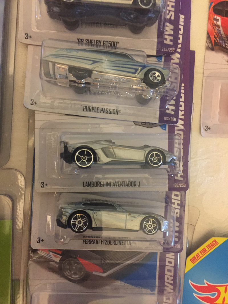 Illustration for article titled Colossal Die-Cast Collection - Box 67 - Whattaya Know, Hot Wheels!